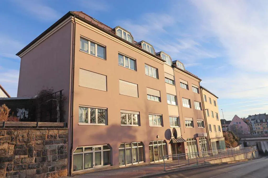 Schöne Büro- und Ladenfläche nahe Innenstadt, 2 Räume, Abstellkammer, WC u. Stellplatz – Bild 11