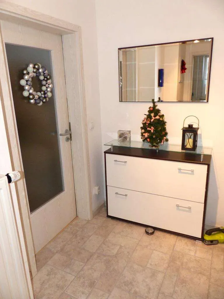 Sofort frei!! Tolle 3 1/2 Zi.-Whg., inkl. Einbauküche, mit einem schönen Süd-Balkon u. Stellplatz – Bild 9
