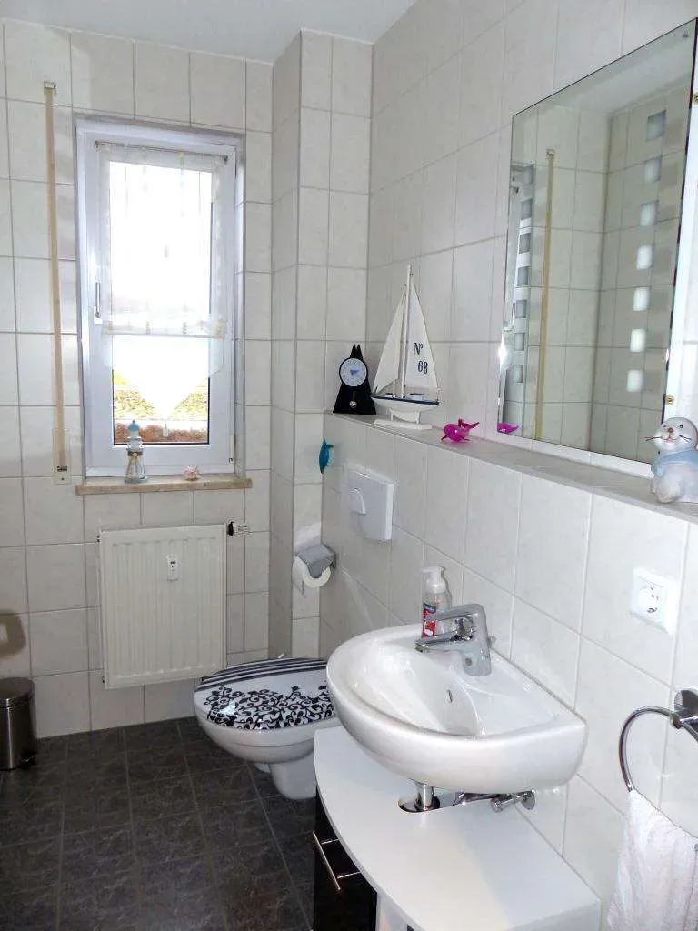 Sofort frei!! Tolle 3 1/2 Zi.-Whg., inkl. Einbauküche, mit einem schönen Süd-Balkon u. Stellplatz – Bild 10