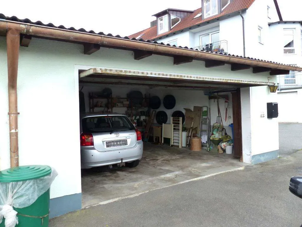 TOP!!! Ansprechendes Wohnhaus im Bungalowstil, mit Doppelgarage und herrlichem Fernblick – Bild 6