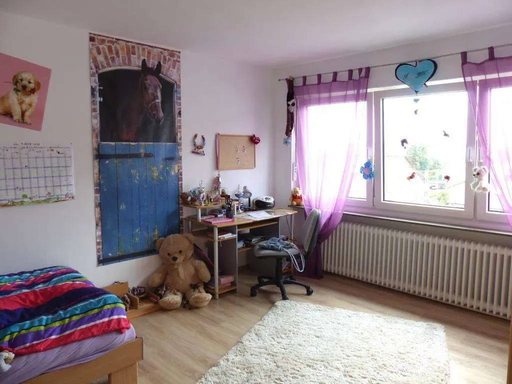 Top gepflegt!!! Ein- oder Zweifam.-Haus mit einem ausgebauten Dachgeschoss, nur noch einziehen. – Bild 14