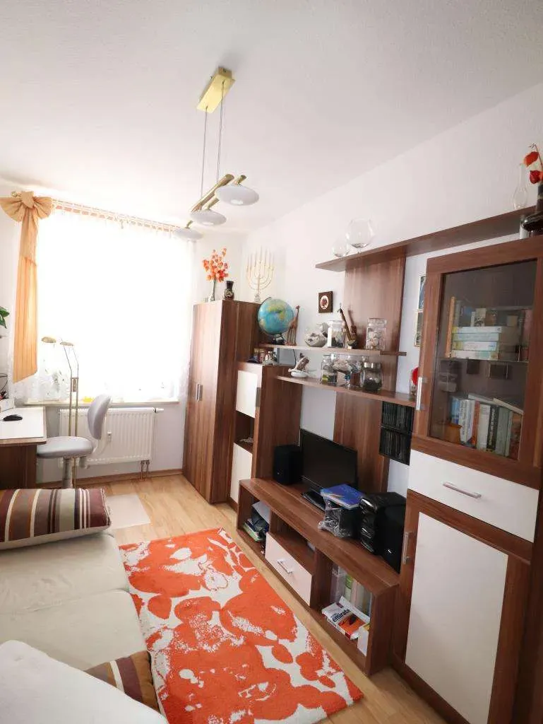 Top gepflegt! Hochwertig sanierte 3 1/2 Zi.-ETW mit Aufzug, Balkon und Runderker – Bild 10
