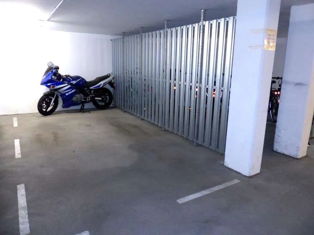 TOP! Gepflegte 2 Zi.- EG-Wohnung mit Einbauküche, Terrasse, Garten und Tiefgarage – Bild 14