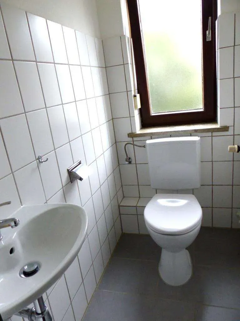 Top renoviert!!! Großzügige 3 Zi.-ETW mit TG-Stellplatz und Balkon, nähe Klinikum, sofort frei – Bild 10