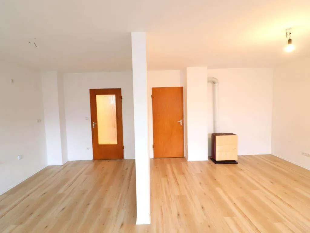 TOP! Renovierte 3 Zi.-ETW mit großem Balkon, Fenster, Elektro, Böden, Wände u. Bad erneuert – Bild 6