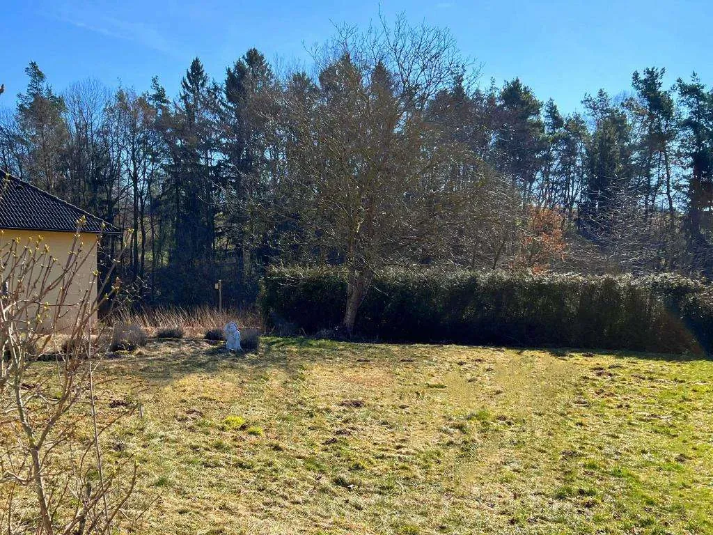 TOP! Schönes Baugrundstück in attraktiver Randlage, nach Süden unverbaubar – Bild 2