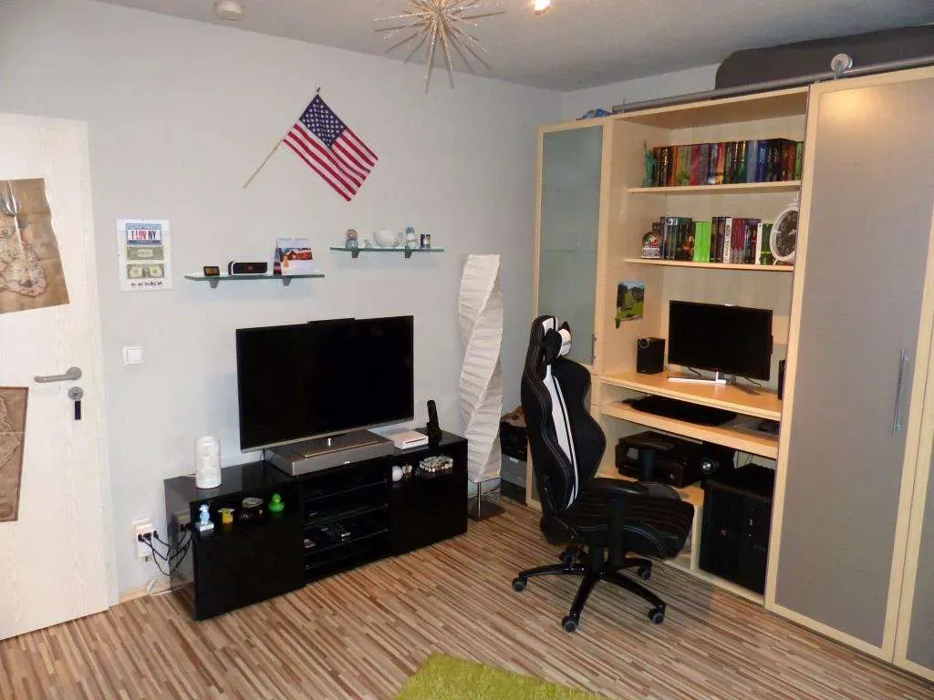 Top Wohnung!!! Tolle 3 1/2 Zi.-ETW mit Balkon und Stellplatz im 1. Obergeschoss – Bild 10