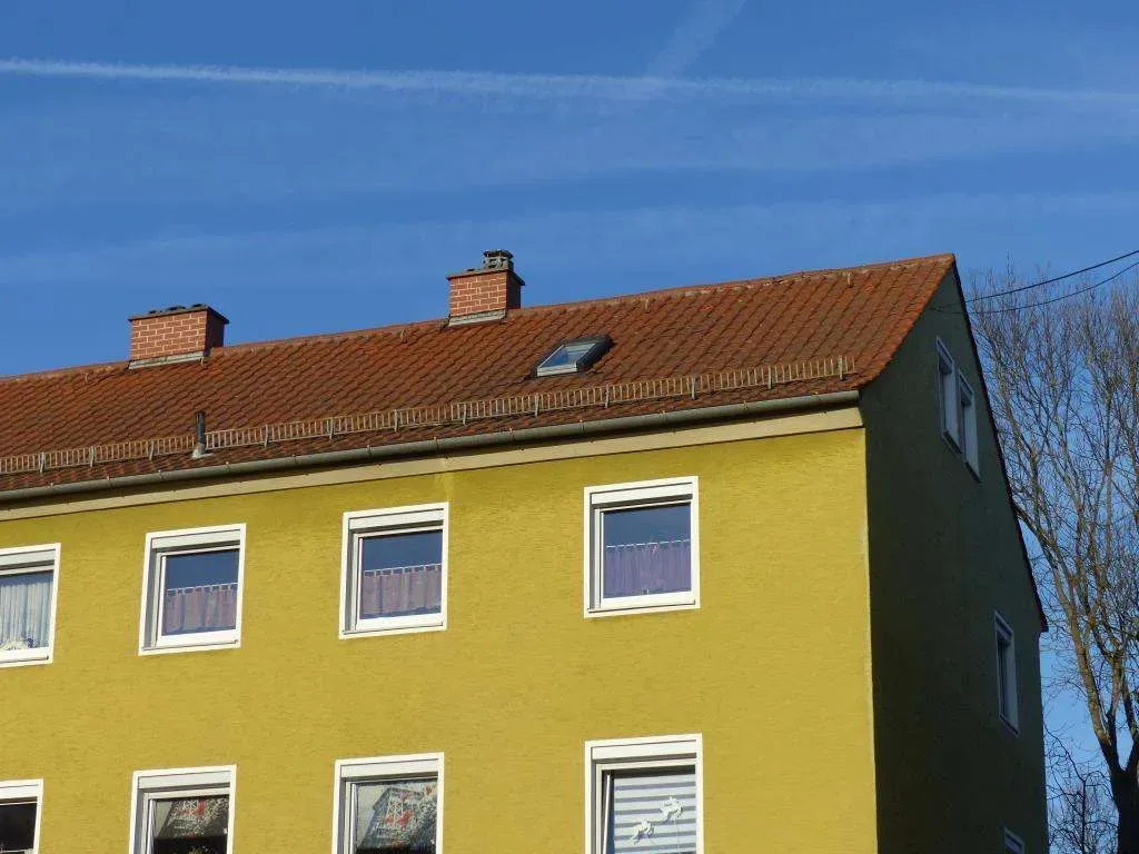 Top Zustand!!! Gepflegte 3 Zi.-ETW mit Garage, derzeit gut vermietet, für Kapitalanlage oder Eige… – Bild 3