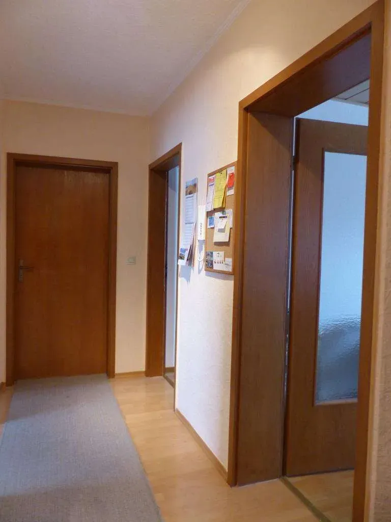 Top Zustand!!! Gepflegte 3 Zi.-ETW mit Garage, derzeit gut vermietet, für Kapitalanlage oder Eige… – Bild 9