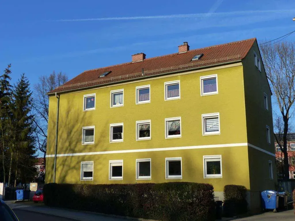 Top Zustand!!! Gepflegte 3 Zi.-ETW mit Garage, derzeit gut vermietet, für Kapitalanlage oder Eige… – Bild 2
