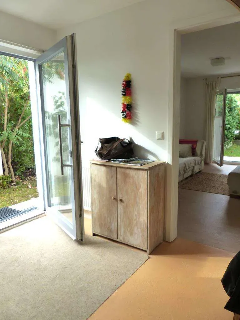 Traumlage, in exklusiver Stadtvilla geboten! 3 Zi.-ETW mit Terrasse, Garten und Stellplatz, Bj. 2012 – Bild 10
