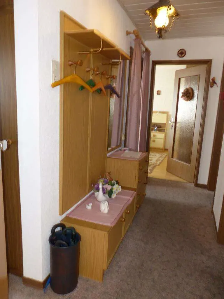 Vermietung oder Eigennutzung!!! Günstige 3 Zi.-ETW mit Balkon und Garage, 2. OG, sofort frei – Bild 9
