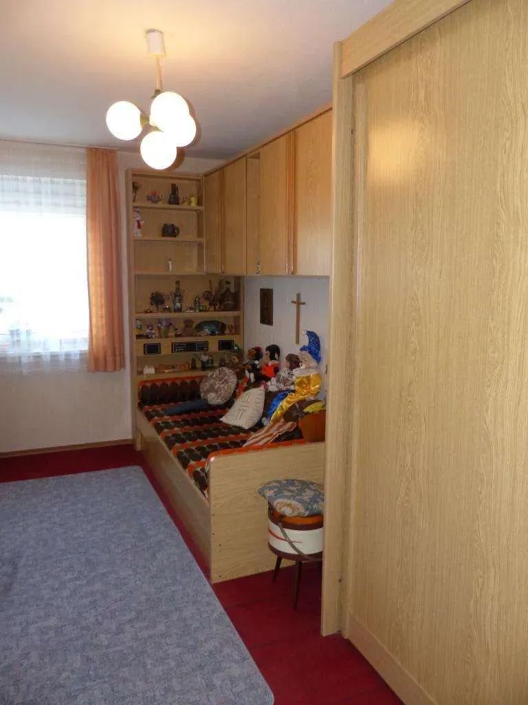 Vermietung oder Eigennutzung!!! Günstige 3 Zi.-ETW mit Balkon und Garage, 2. OG, sofort frei – Bild 7