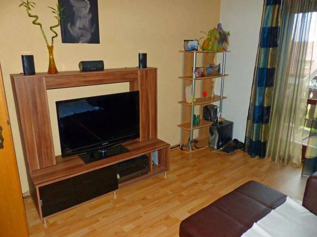 Waldrandlage geboten!! Freistehendes Wohnhaus mit separatem Waldstück und Doppelgarage – Bild 12