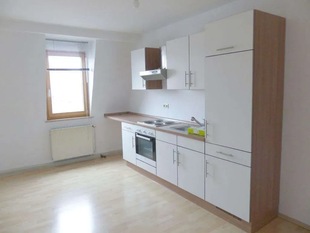 Wohnen im Zentrum! Großzügige 2 Zi.-Whg. in ruhiger Innenstadtlage, im 3. OG, sofort frei – Bild 11