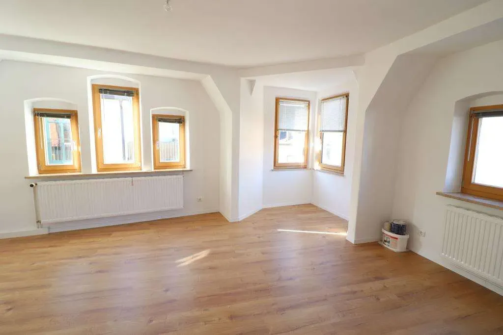 Wohnen im Zentrum! Großzügige 3 Zi.-Whg. in ruhiger Innenstadtlage, im 3. OG, sofort frei – Bild 7