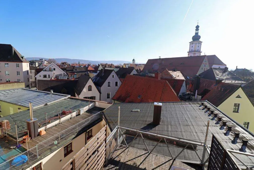 Wohnen im Zentrum! Großzügige 3 Zi.-Whg. in ruhiger Innenstadtlage, im 3. OG, sofort frei – Bild 5
