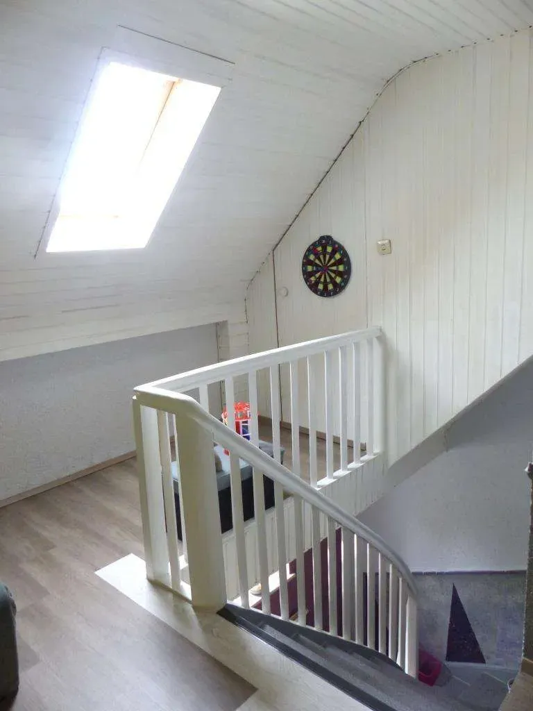 Zur Kapitalanlage, derzeit vermietet!!! Günstiges Einfam.-Haus mit Garage und Garten – Bild 8