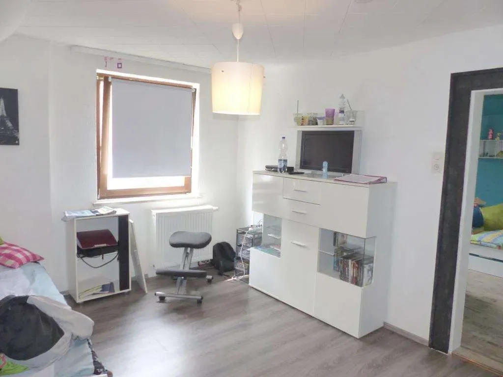 Zur Kapitalanlage, derzeit vermietet!!! Günstiges Einfam.-Haus mit Garage und Garten – Bild 13