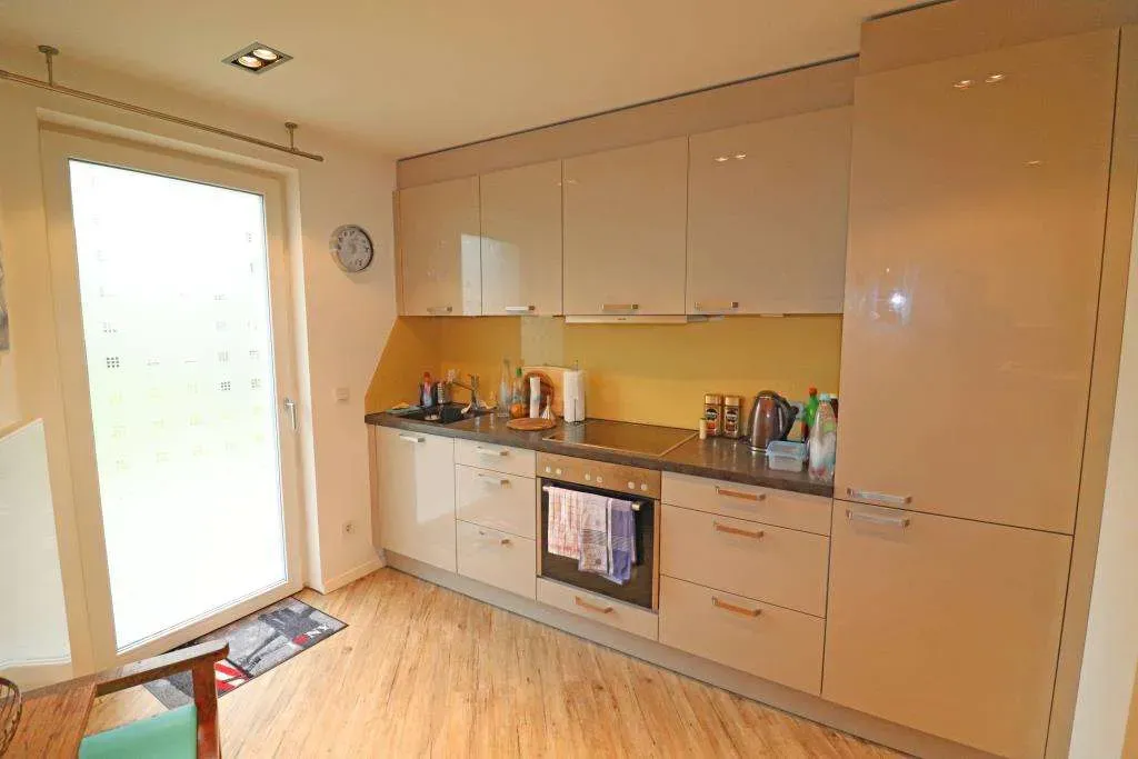 Zur Vermietung! Hochwertige, barrierefreie 2 1/2 Zi.-Whg. mit 2 Terrassen, EBK u. Garage – Bild 13