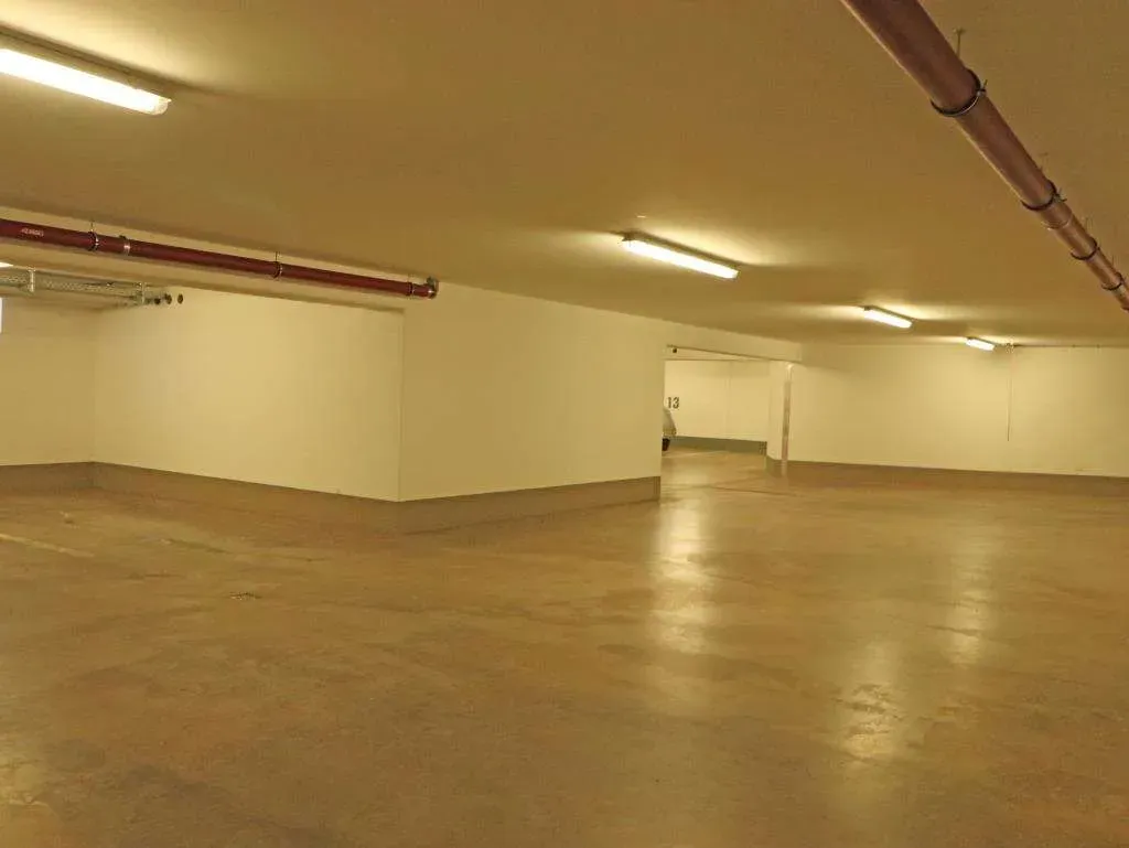 Zur Vermietung! Hochwertige, barrierefreie 2 1/2 Zi.-Whg. mit 2 Terrassen, EBK u. Garage – Bild 15