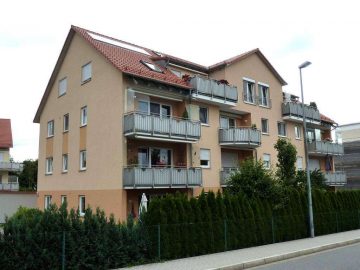 Top Wohnanlage!!! Neuwertige 2 Zi.-Wohnung mit Rundbalkon, Garage und Keller, 92637 Weiden, Etagenwohnung