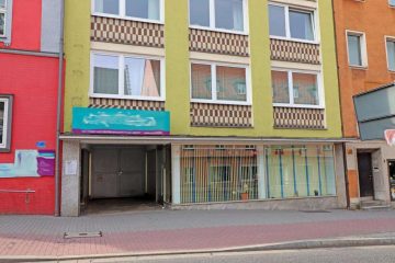 Sanierte Wohn- od. Gewerbeeinheit! 5 Zi.-ETW nähe Innenstadt, vormals gewerblich genutzt, 92637 Weiden, Erdgeschosswohnung