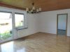 Aufgepasst!!! Freistehendes Einfam.-Haus mit Doppelgarage und Garten, sofort frei - Wohnzimmer