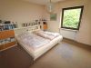 In schöner Lage, nahe Hof! Freistehendes Wohnhaus mit Garage, Freisitz und herrlichem Garten. - Schlafzimmer