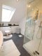Absolute Best Lage! Gepflegtes Wohnhaus mit Garage, Gartenhaus u. Einliegerwohnung. - Badezimmer OG
