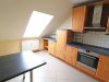 Top Lage! Gepflegte 2 Zi.-Whg. im Dachgeschoss mit Süd-Balkon und Stellplatz - Küche mit EBK