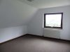 For Rent!!! 3 Zi.-Wohnung im 1. OG mit Stellplatz und Gartennutzung - Kinderzimmer
