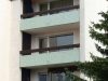 Familien bevorzugt! Ansprechende 4 Zi.-ETW mit Balkon und Garage, Badezimmer und WC erneuert - Balkon mit Geräteraum