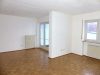 Nähe der Innenstadt!!! Moderne 2 Zi.-ETW mit Süd-Balkon, nähe Bahnhof, derzeit vermietet - Wohnzimmer (ohne Möbel)