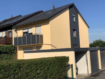 TOP! Modernisiertes Reiheneckhaus mit Garten, Garage, 2 Bädern & 5 Schlafzimmern, 92637 Weiden, Reihenendhaus