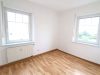 Neu renoviert! Gepflegte 4 Zi.-Whg. mit Balkon und Garage, im 2. OG, sofort bezugsfrei - Kinderzimmer