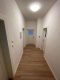 Neu renoviert! Zentrumsnahe 3 Zi.-Whg. im 2. OG, ohne Balkon, sofort bezugsfrei - Flur
