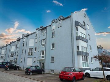 TOP Lage geboten! Stadtnahe 3 Zi.-Eigentumswohnung mit Tiefgarage, EBK und Balkon, 92637 Weiden, Etagenwohnung