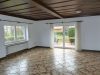 For Rent!!! Große 3 Zi.-Wohnung mit Terrasse, Garage und Gartennutzung - Wohnzimmer