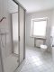 Achtung! 3-Zi.-ETW im 6. OG mit Aufzug, Südbalkon & Garage – sofort bezugsfrei - Bad mit Dusche