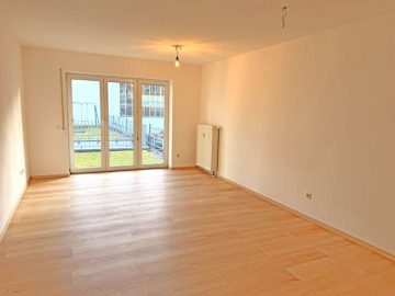 Attraktive 2-Zi.-Terrassenwohnung – renoviert – ruhige Lage nahe Innenstadt – provisionsfrei, 92637 Weiden, Etagenwohnung