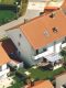 Ihr neues Zuhause: Moderne DHH in ruhiger Sackgasse mit Garage, Garten & Pergola - Luftaufnahme