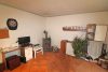 Achtung! Solide Kapitalanlage oder günstiges Reihenhaus mit Terrasse, Balkon und Garage - Wohnimmer mit Ofenanschluss